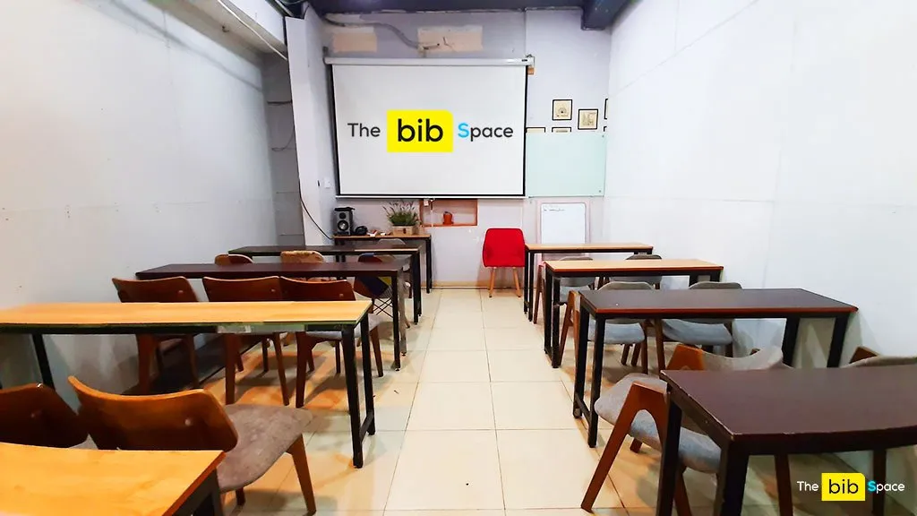 Cho thuê phòng họp nhóm training 20 người Phú Nhuận The bib Space